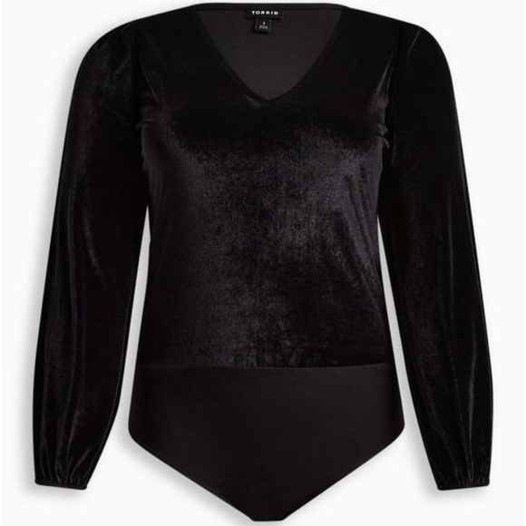 TORRID Stretch Velvet V-Neck Long Sleeve Bodysuit black plus size 5X New w tags - Picture 1 of 10